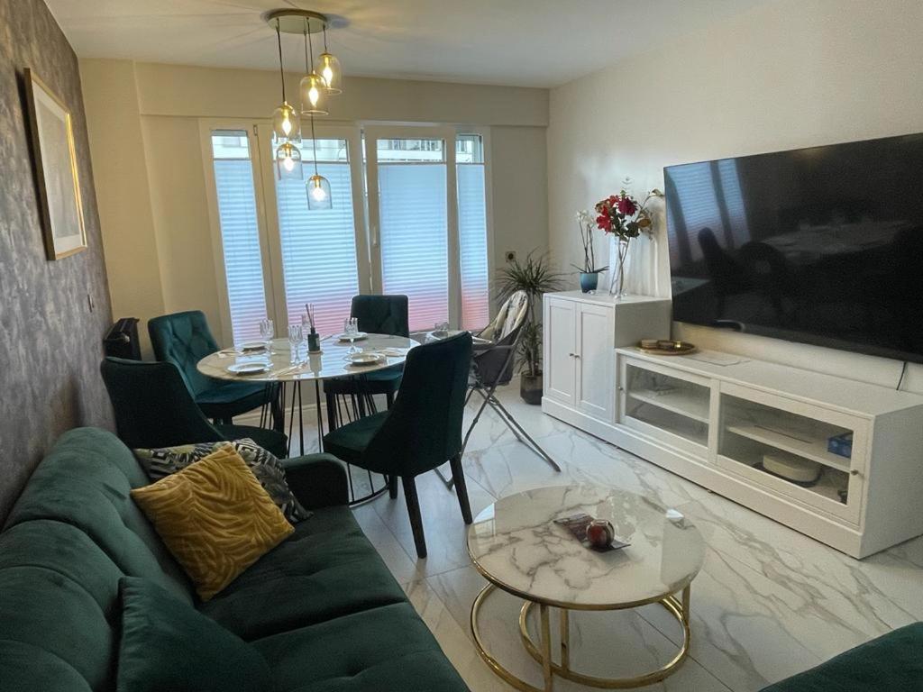 St George Apartman Antibes Kültér fotó